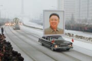 【画像】北朝鮮で「絶対に笑ってはいけない 金正日十周忌264時」が始まる